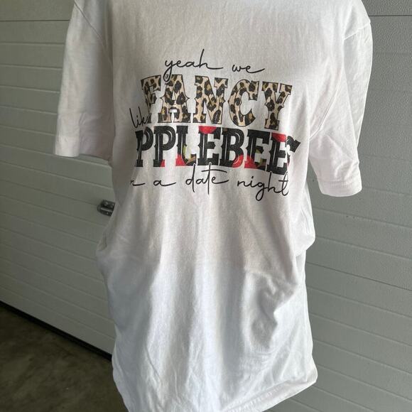Canvas T-shirt women's size M “Fancy like Applebees” - Picture 2 of 5